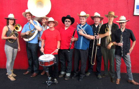 Video Premiere: Banda de Los Muertos – “El Paso”